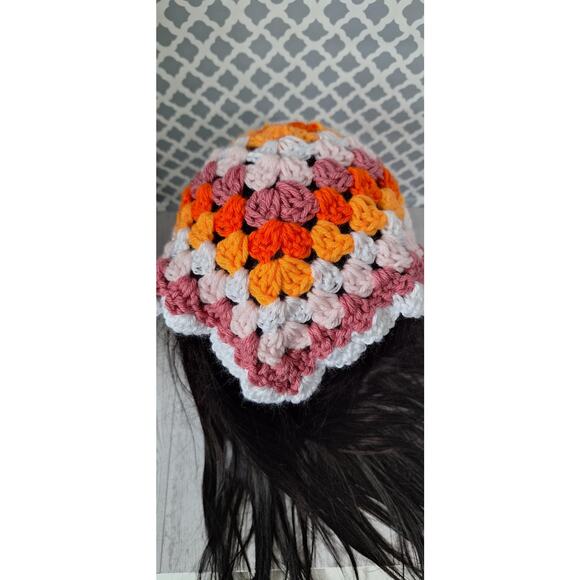 Handmade crochet colorful head scarf with scalloped edge - Picture 2 of 4